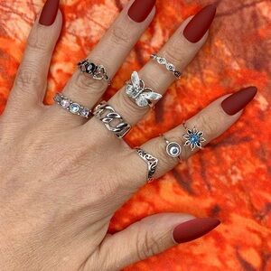3/$10 NEW Boho Style Rings & MIDI Rings Design Mix / silver tone Bundle NWOT